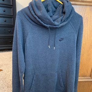 nike turtle neck pullover